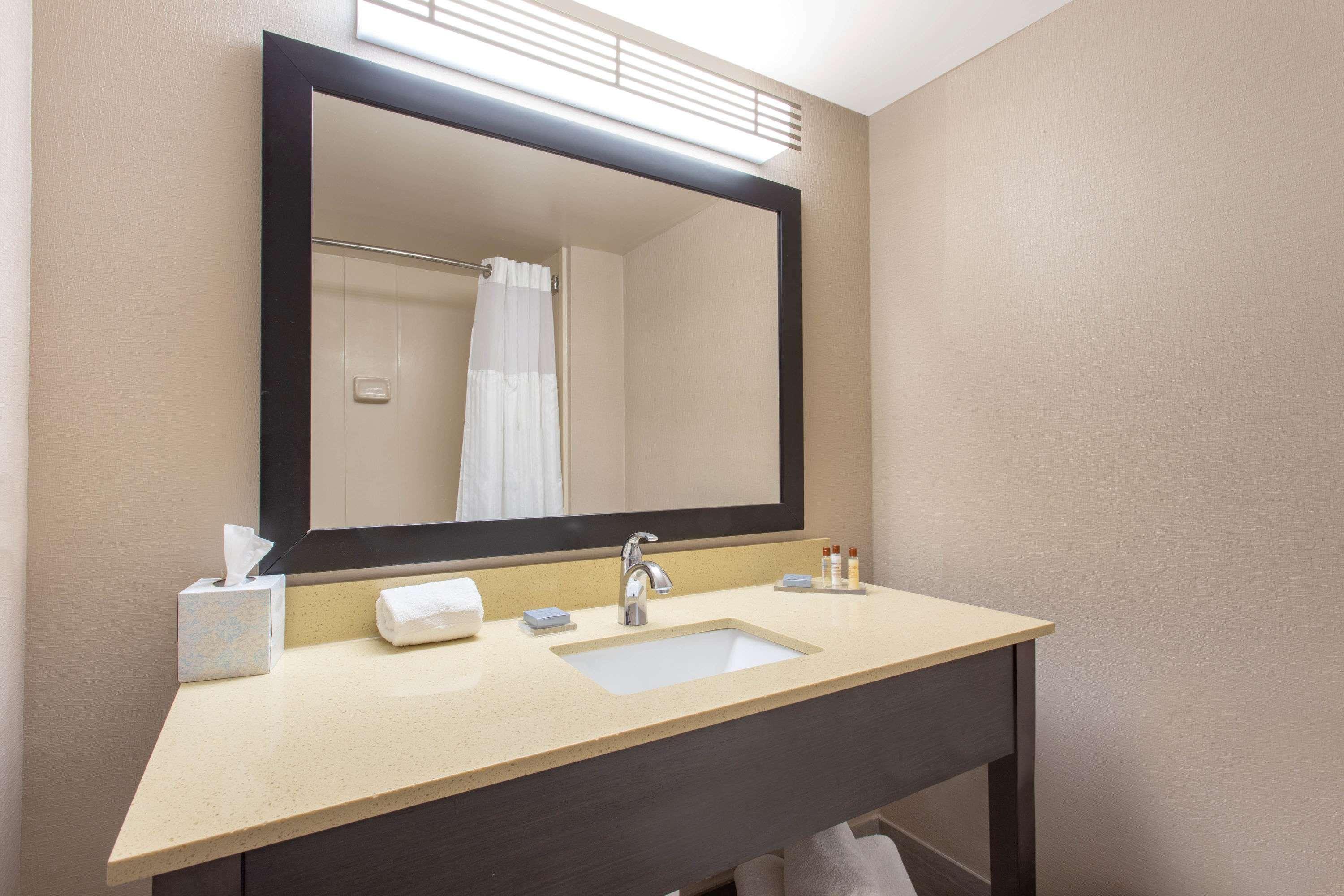 Wingate By Wyndham Indianapolis Airport Plainfield Hotel Eksteriør billede