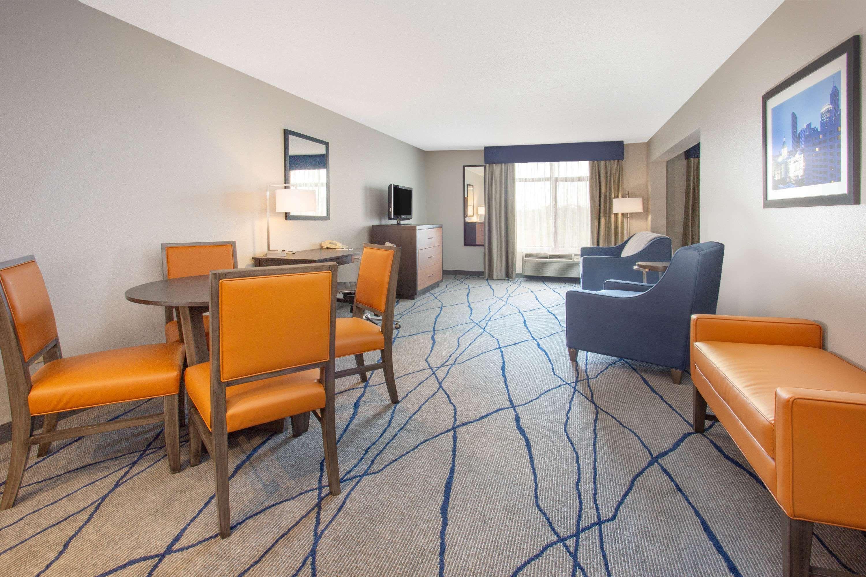 Wingate By Wyndham Indianapolis Airport Plainfield Hotel Eksteriør billede