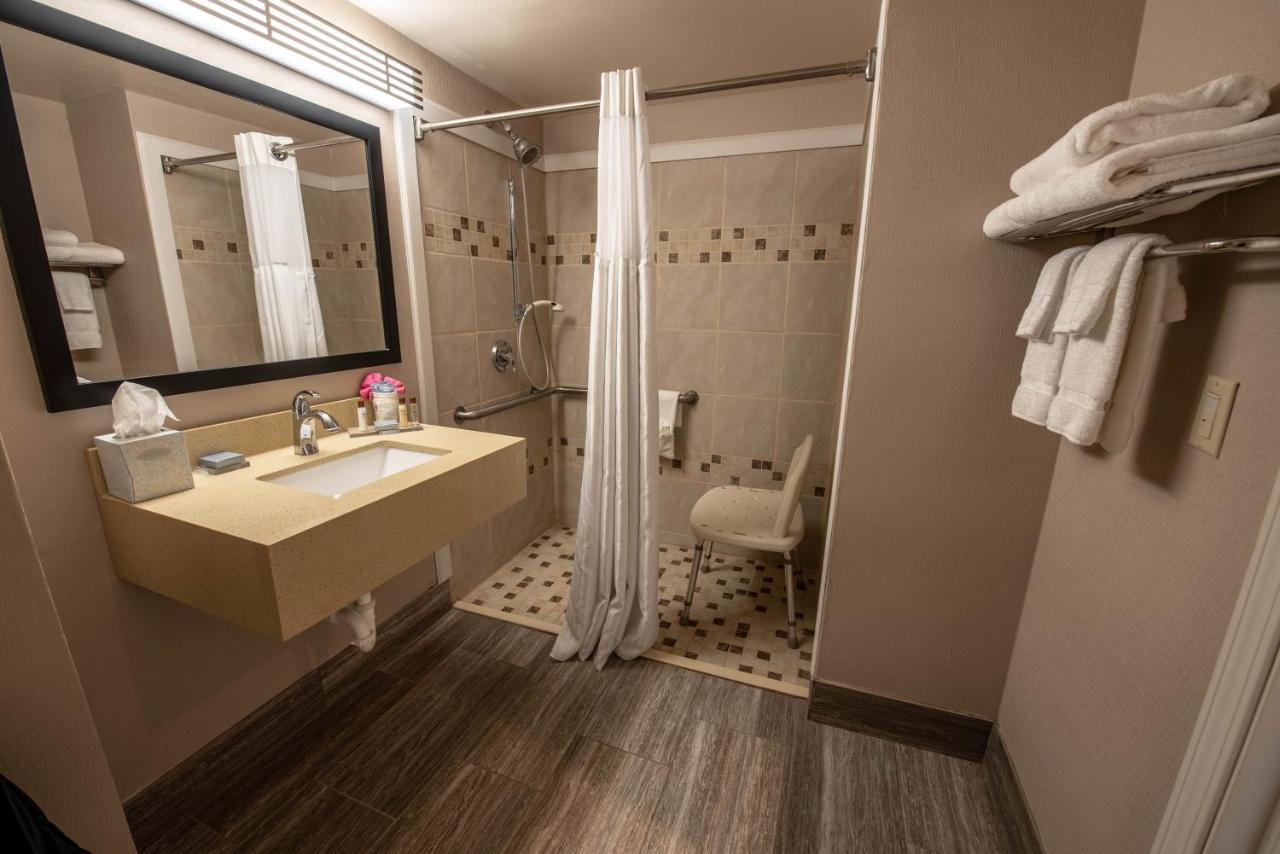 Wingate By Wyndham Indianapolis Airport Plainfield Hotel Eksteriør billede